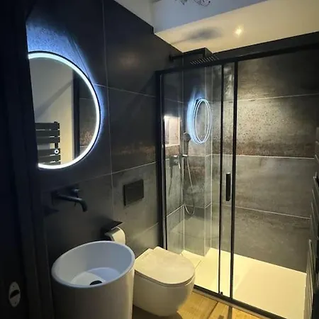 Apartment Vicino Al Centro E Politecnico Turin