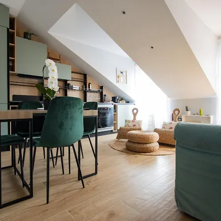 Vicino Al Centro E Politecnico Appartamento